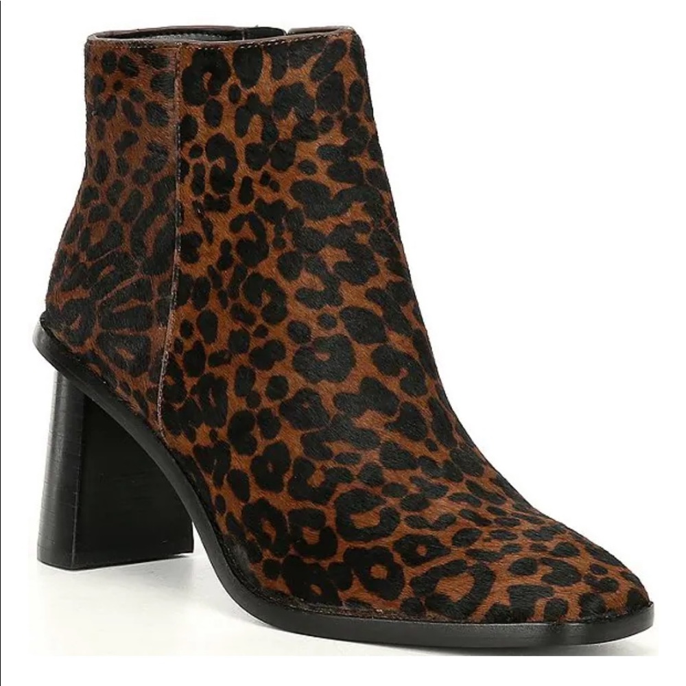 🆕Gibson & Latimer Leopard Print Haircalf Booties